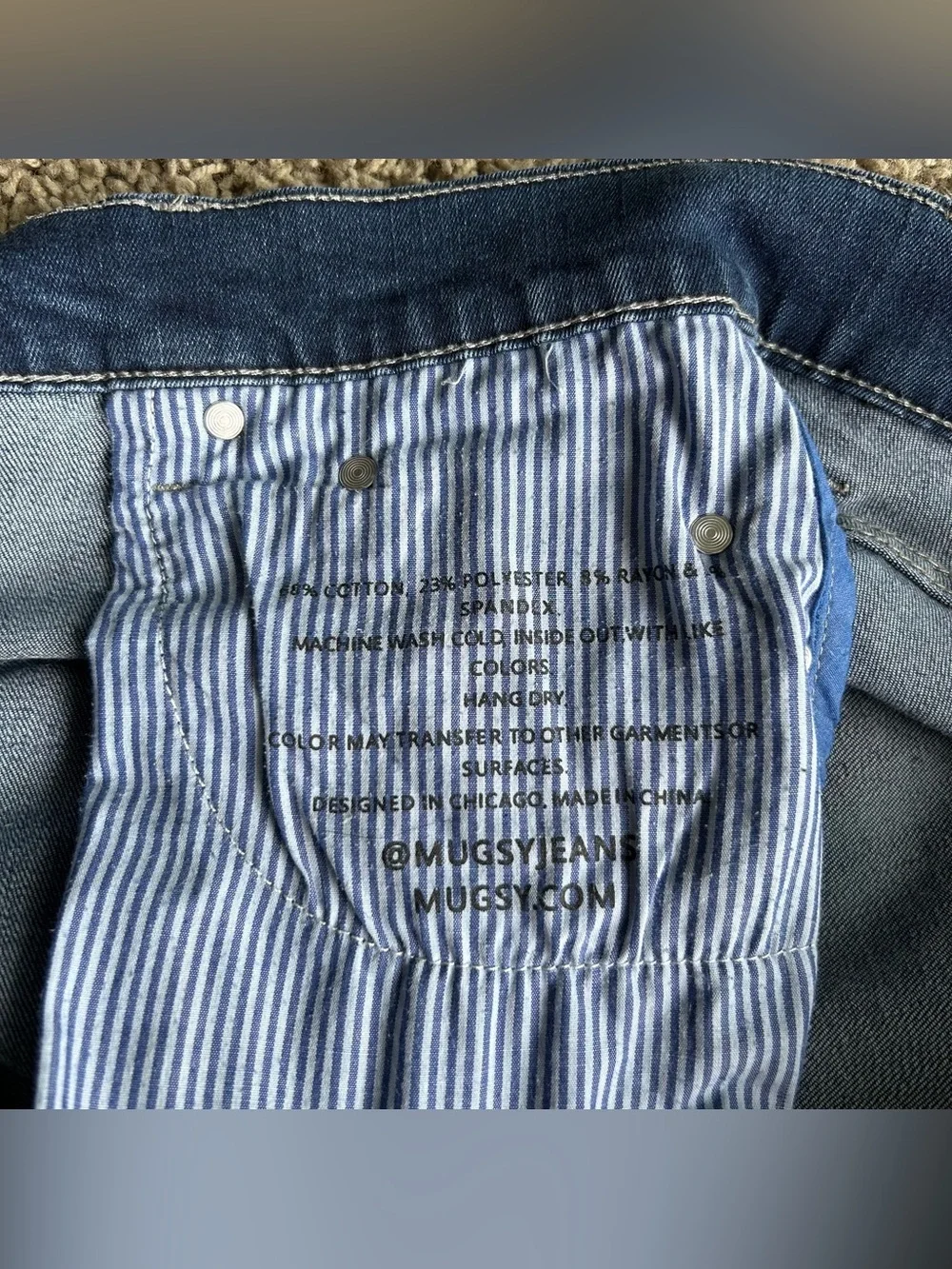 Mugsy Jeans Mens 38x32 Wash Blue Kinzies Straight Fit Stretch Performance Denim